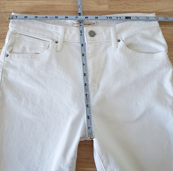 Levi's 721 Jeans Women's Size 30 High-rise Skinny Ankle Distressed White Denim - Picture 8 of 15
